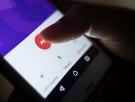 Le quitaron un plus por no coger el teléfono en sus días de descanso: la justicia obliga a su Ayuntamiento a pagarle 4.978 euros y recuerda el derecho a la desconexión