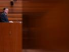 Mañueco jura su cargo apostando por la "vocación humanista" del PP a pesar de hacer suya la "prioridad nacional" de Vox