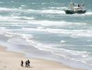 El mar les come un metro de costa al año: 88 propietarios de un pueblo turístico danés quieren frenarlo con haces de sauce por unos 120.000 euros