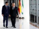 Silencio, se negocia: las claves de las reuniones PP-Vox en Andalucía