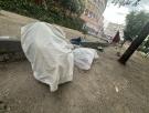 Retiró 200 bolsas de basura de un río para limpiarlo y ahora se enfrenta a dos años de prisión: "Van a por los blancos fáciles"