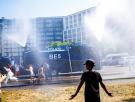 Cañones de agua contra el calor, no contra manifestantes: Berlín cambia las normas y saca a la calle los vehículos antidisturbios para refrescar a sus vecinos en plena ola de 41ºC