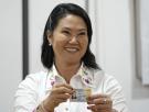 A la cuarta fue la vencida: quién es Keiko Fujimori, la presidenta electa de Perú, y cuáles son sus retos