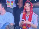 Rosalía aparece en el España-Austria y es curioso de ver a quién tiene justo al lado