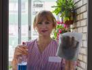 Manuela Hernández, limpiadora de 60 años: "Me enfada y me frustra trabajar con dolor, pero me da miedo el despido"