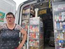 Belén, vendedora ambulante en 23 pueblos de Valladolid: "Me quedan tres años y medio para jubilarme y yo creo que cuando me jubile no va a venir ninguno"