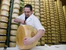 Ansiedad por el queso en Italia: "No queremos ser la última generación en comer parmesano"
