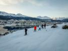 Mientras España se derrite a más de 40 grados, nieva junto al mar en Argentina por primera vez en más de 30 años