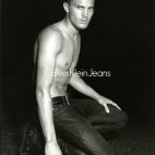 5c8ab303230000d504238917