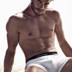 5c8ab30b230000dd04238923