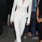 Robin Wrigh, tobillero y entallado.