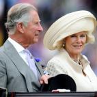 Tocados, sombreros, plumas y un exquisito mal gusto en general en las carreras de este año de Ascot.