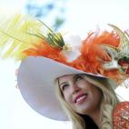 Tocados, sombreros, plumas y un exquisito mal gusto en general en las carreras de este año de Ascot.