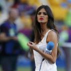 La periodista de Telecinco, Sara Carbonero, en las horas previas al partido.