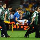 Motta se retira lesionado poco después de entrar en el campo.