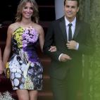 El futbolista del Barcelona Pedro, junto a su acompañante.