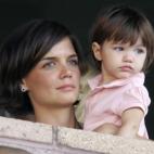 Acaba de cumplir seis años. Sus padres le pusieron un nombre que significa 'princesa'. No le gustan los fotógrafos y es un icono de la moda infantil. Incluso ha vestido ya tacones. Entre sus pasiones, los peluches.