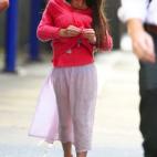 Acaba de cumplir seis años. Sus padres le pusieron un nombre que significa 'princesa'. No le gustan los fotógrafos y es un icono de la moda infantil. Incluso ha vestido ya tacones. Entre sus pasiones, los peluches.