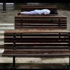 5c8b657d240000f404a49c2b