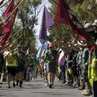 5c8b65942400000a05a49c89