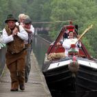 Paseo por el acueducto.