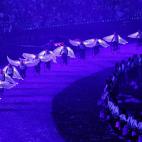 5c8b1cdc250000e203ca1218