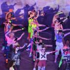 5c8b1ce82400000a05a41da4