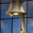 5c8b1ce9230000dd042422c2