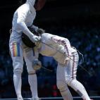 Simona Gherman, Corinna Lawrence. Esgrima.