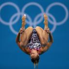 5c8ac6f8250000520681ba25