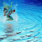 5c8ac710250000520681ba70