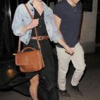 5c8b7d7d24000093024d9d6d