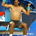 5c8a3ba5240000f404a2d067