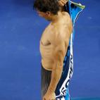 5c8a3ba9250000bd0580e0e9