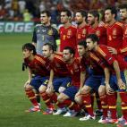 El once inicial de España frente a Francia.