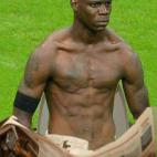 5c8b1c93240000f7054cdfac