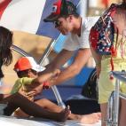 Irina y Cristiano Ronaldo, en compañía del hijo de éste, y otros amigos y familiares, están disfrutando del mar en sus vacaciones.