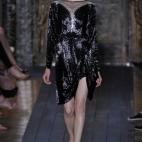 5c8b64bb360000c81a6cf822