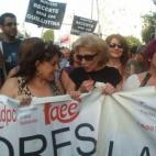 5c8ac5dd360000c81a6c0af3