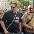 Miembros del Sindicato Unificado de Policía (SUP) se han unido hoy a la manifestación que ha recorrido las calles de Bilbao convocada por los sindicatos UGT y CCOO