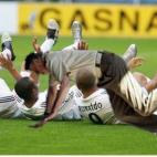 Sobre unos cuantos pobres futbolistas.