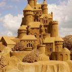 Otro castillo de grandes dimensiones en Middelkerke, Bélgica.