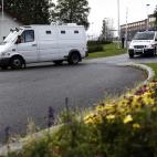 Un convoy policial transporta a Anders Breivik de la prisión de Ila al tribunal de Oslo, en Noruega, este viernes 24 de agosto de 2012.