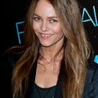 5c8b6bde2400006d054d6fe7