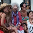 5c8b655a2500001304ca8f7a