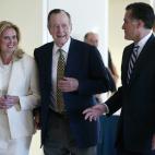 5c8ac9b420000045046fbfa7