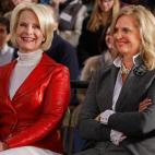 5c8ac9bb360000c81a6c1280