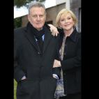 Los actores Carlos Larrañaga y Concha Cueto durante la presentación de la película 'La última guardia'