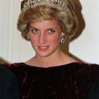 5c8a87132500001304c9263e