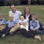 5c8a3ccb360000a61b6b36c3